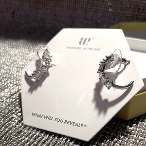 Bomb Party Elegant Silver Earrings with Crystal Accents